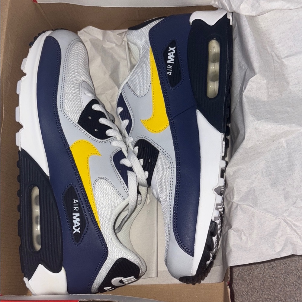 BRAND NEW Nike Air Max 90s